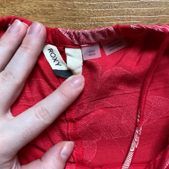 Roxy Halterneck Romper Size Small - Picture 2 of 3